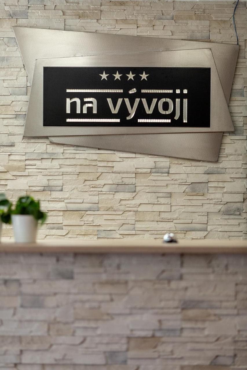 Hotel Na Vyvoji Vlašim Exteriör bild