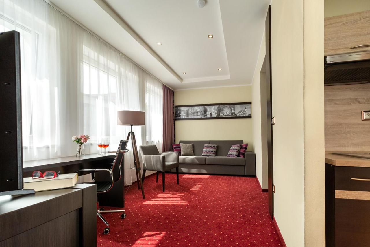 Hotel Na Vyvoji Vlašim Exteriör bild