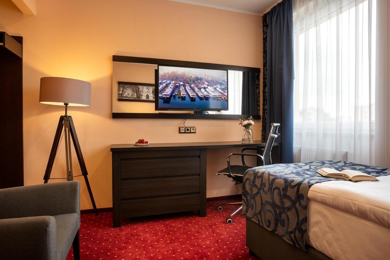 Hotel Na Vyvoji Vlašim Exteriör bild