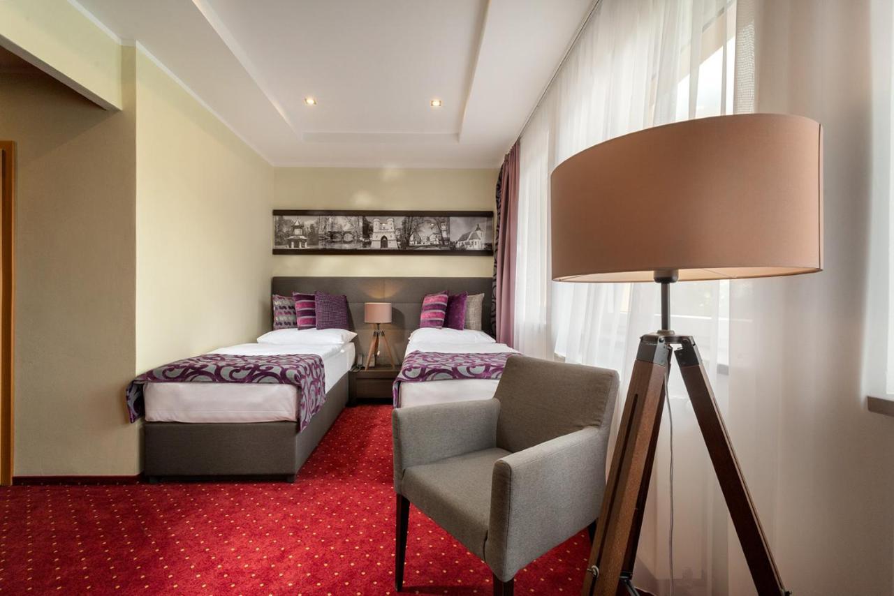 Hotel Na Vyvoji Vlašim Exteriör bild