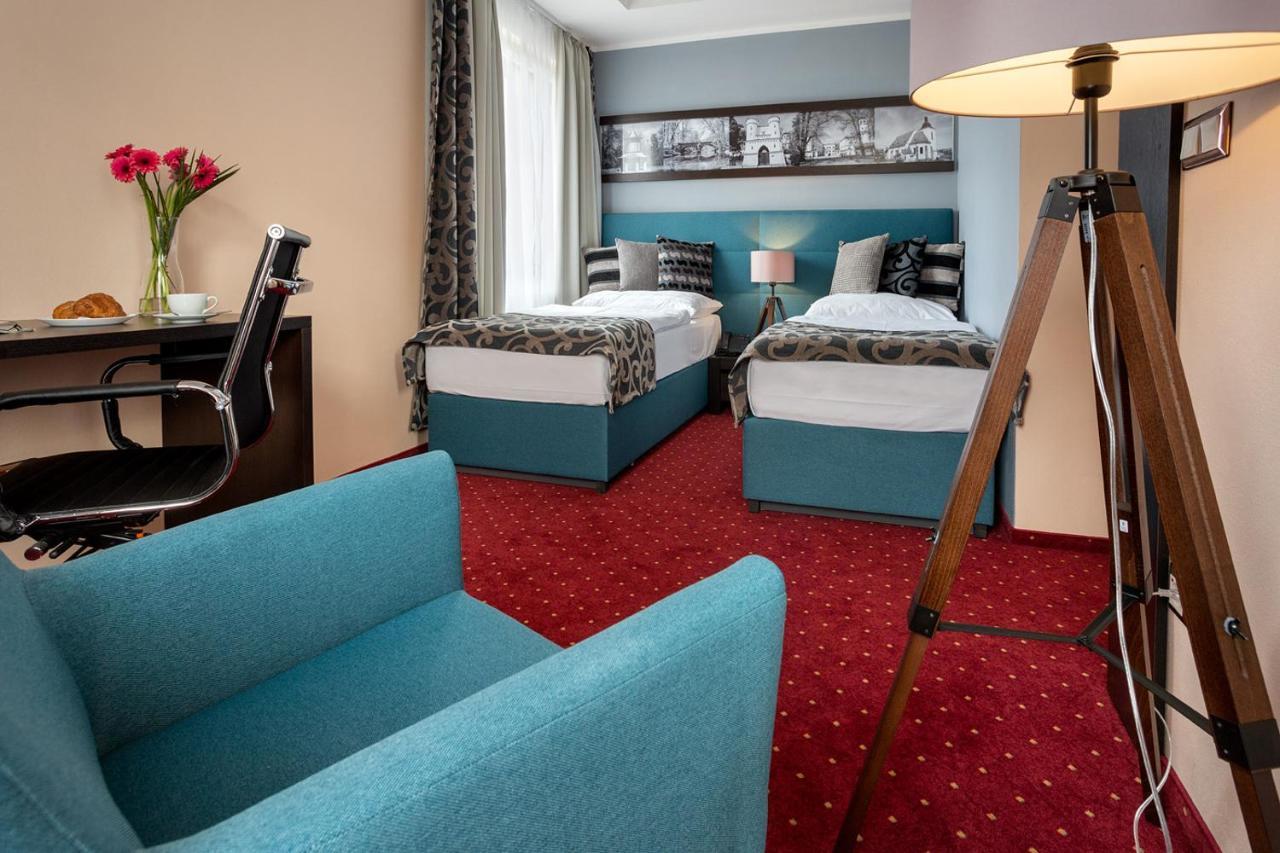 Hotel Na Vyvoji Vlašim Exteriör bild